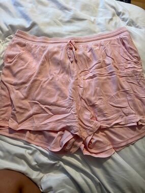 Torrid Soft Pink Crepe Linen Shorts